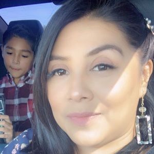 Meet your Posher, Liz